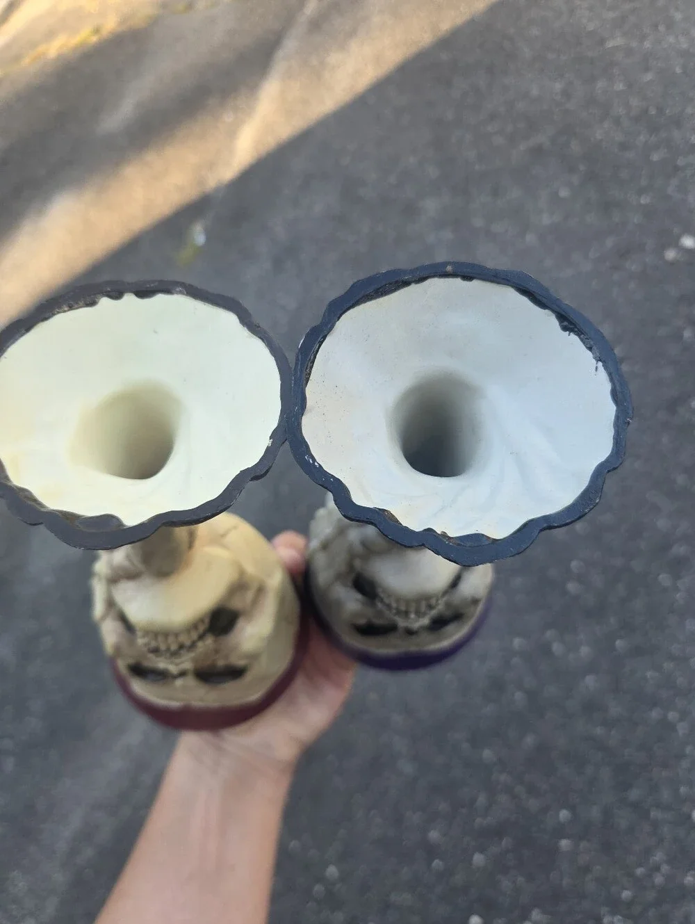 Vintage Skull Goblet Set – Pair of Beige & Purple Halloween Wine Cups